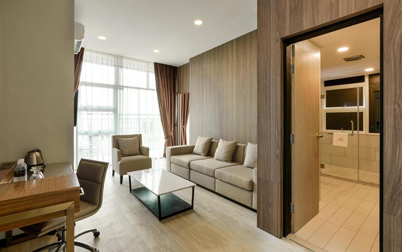 โรงแรมเอ็มทรี นิไล แอท เคแอลไอเอแอร์พอร์ต ภายนอก รูปภาพ
